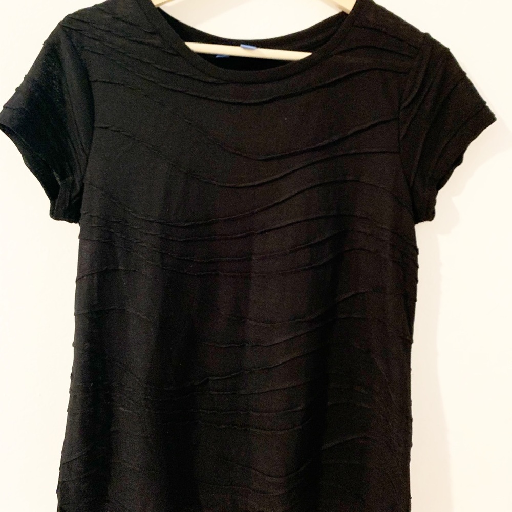 Simply Vera Vera Wang Black Tee Size Small